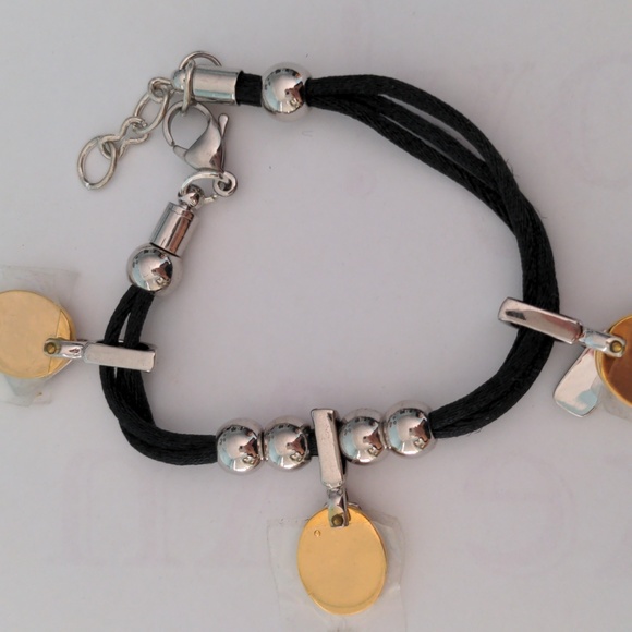 New charm bracelet. Love, Faith, Dream, Believe. 7" + 1" long. Gift box - Picture 5 of 6